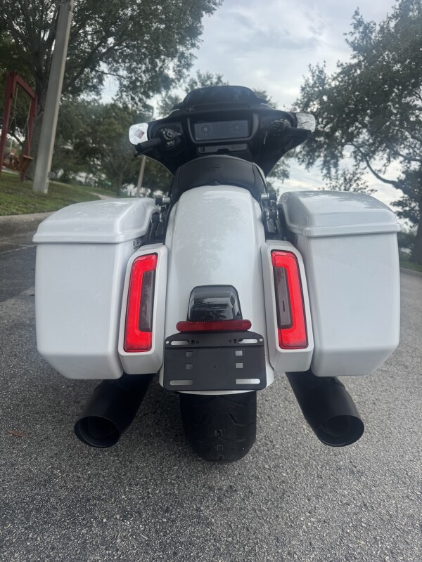2025 Harley-Davidson Street Glide - Photo 3