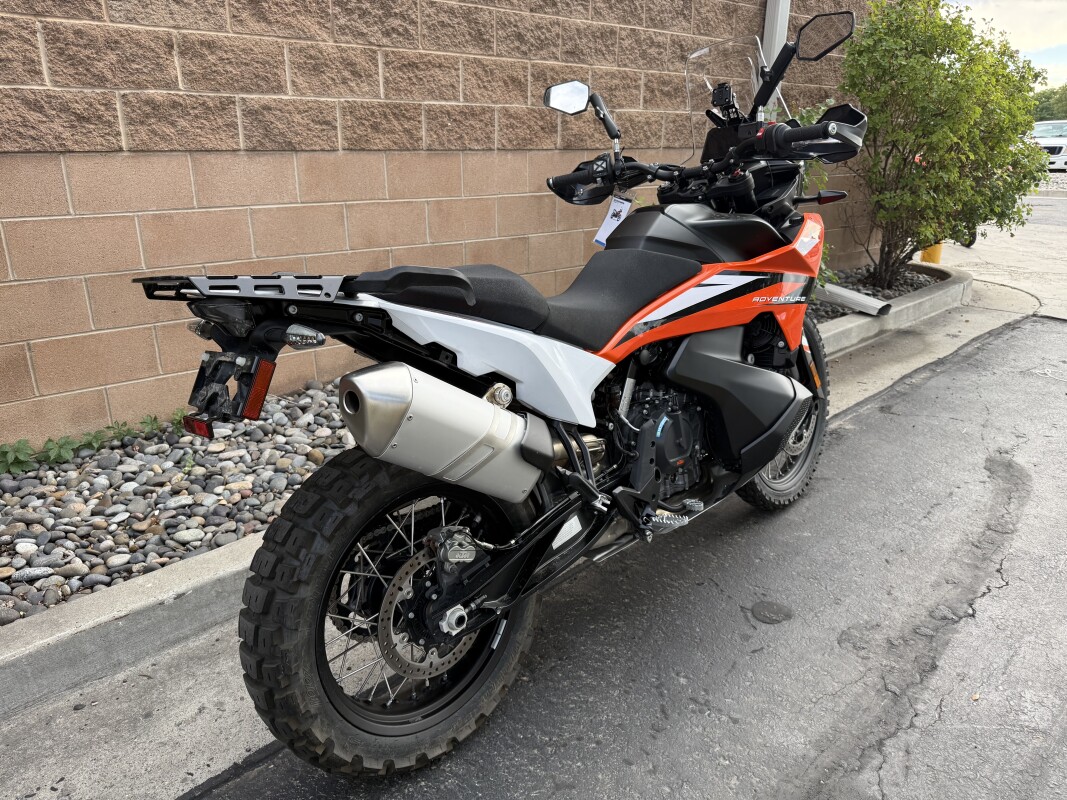 2023 KTM 890 Adventure - Photo 2