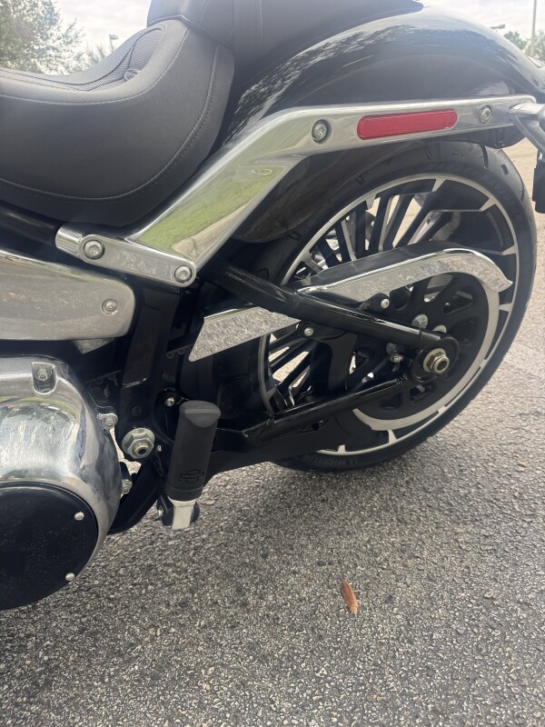 2025 Harley-Davidson Breakout - Photo 6