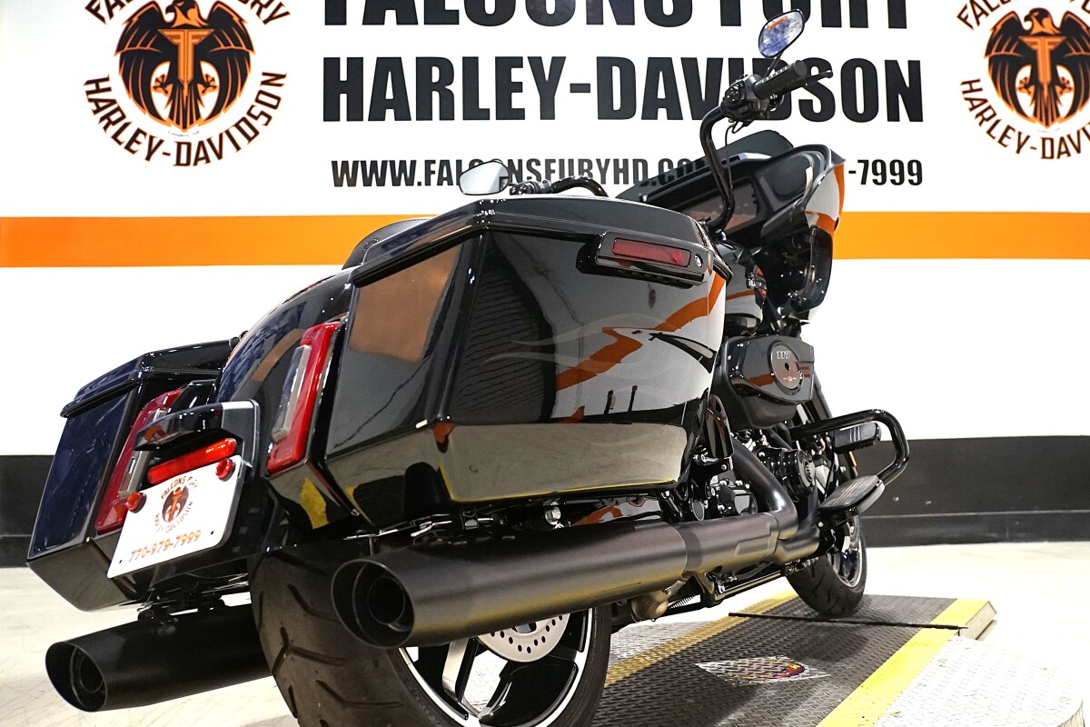 Road Glide - Photo 4