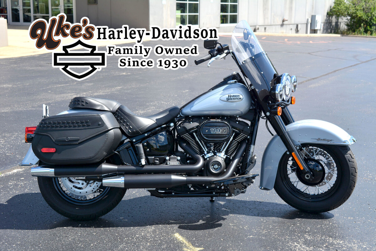 2024 Harley-Davidson Heritage Classic Atlas Silver Metallic - Black Finish