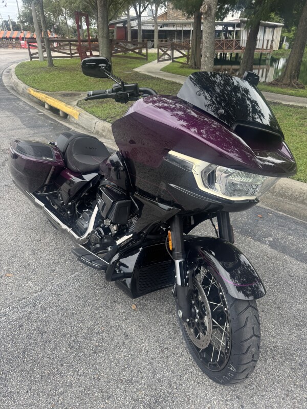 2025 Harley-Davidson CVO Road Glide - Photo 8