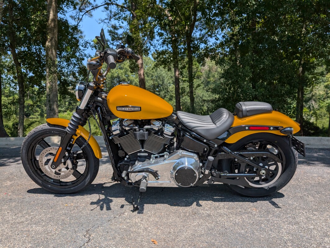 FXBB 2025 Street Bob
