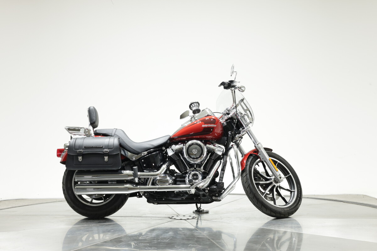 2018 Harley-Davidson Low Rider for Sale in Wicked Red with 8185 miles