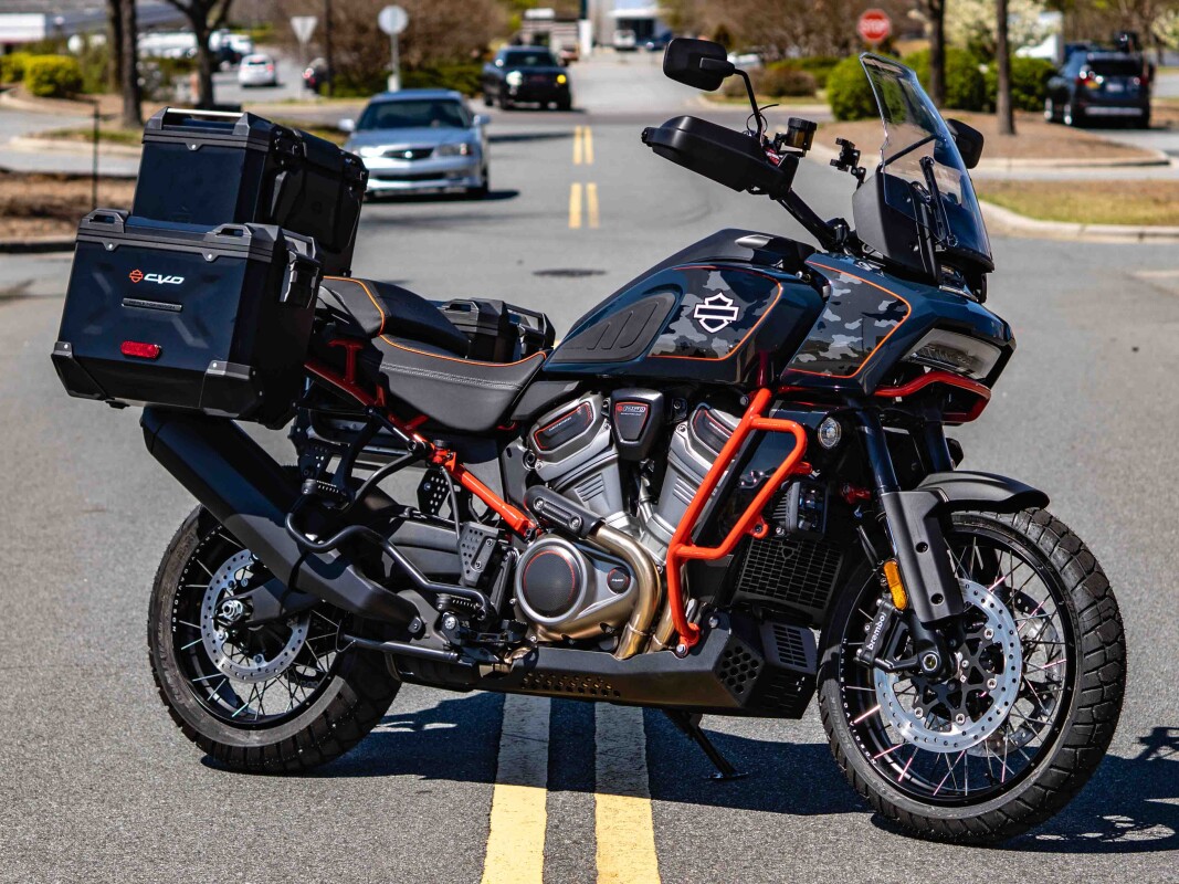 RA1250SE 2025 CVO Pan America - Photo 3