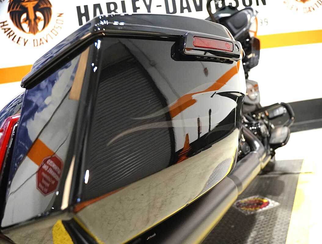 Road Glide - Photo 5