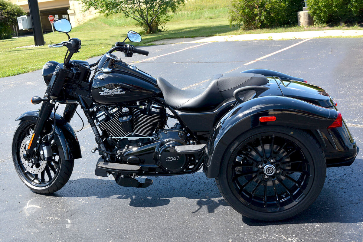FLRT 2024 Freewheeler - Photo 3