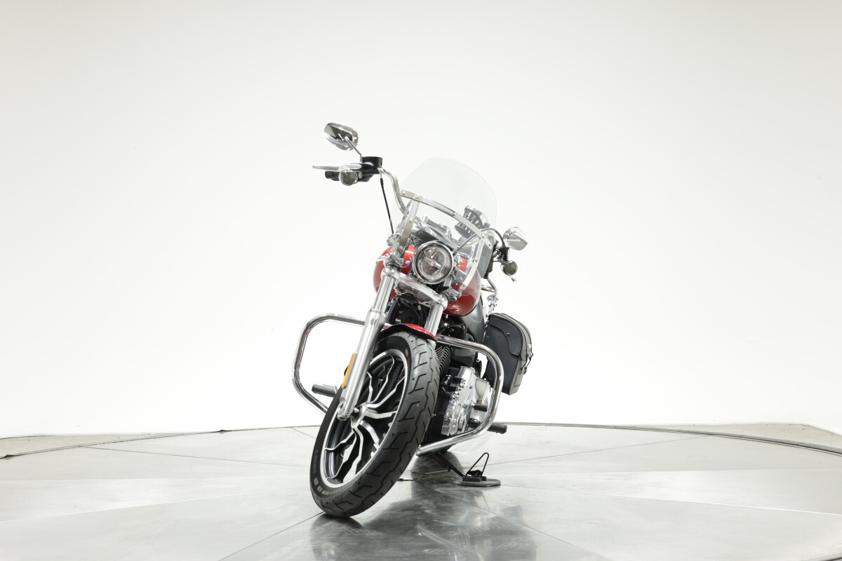 2018 Harley-Davidson Low Rider for Sale in Wicked Red with 8185 miles - Photo 7