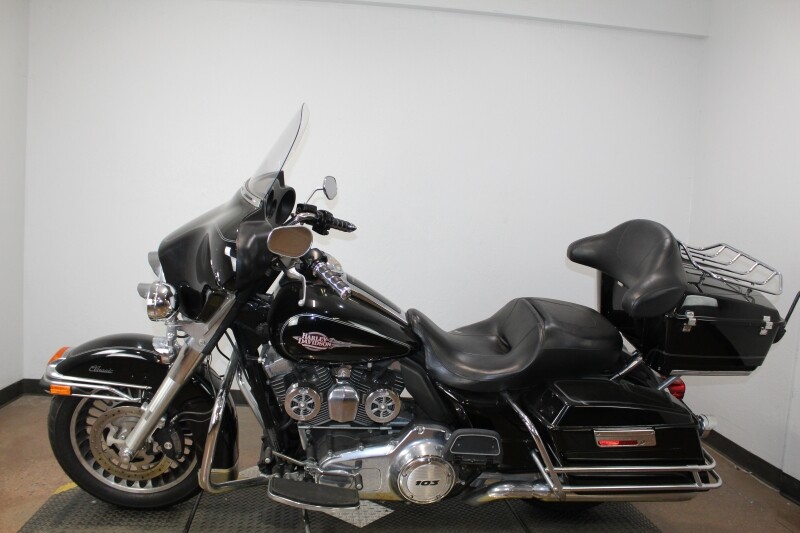 HD FLHTC103 2012 647795T BLACK W/ PINSTRIPE - Photo 5