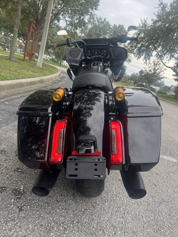 2025 Harley-Davidson Road Glide - Photo 3