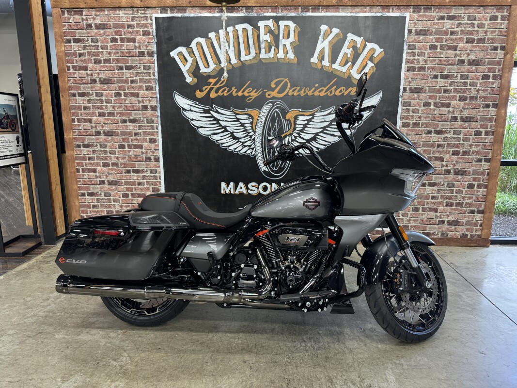 2025 Harley-Davidson CVO Road Glide FLTRXSE
