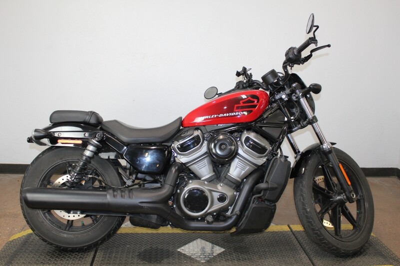 Iron 883™ | Harley-Davidson of Sacramento