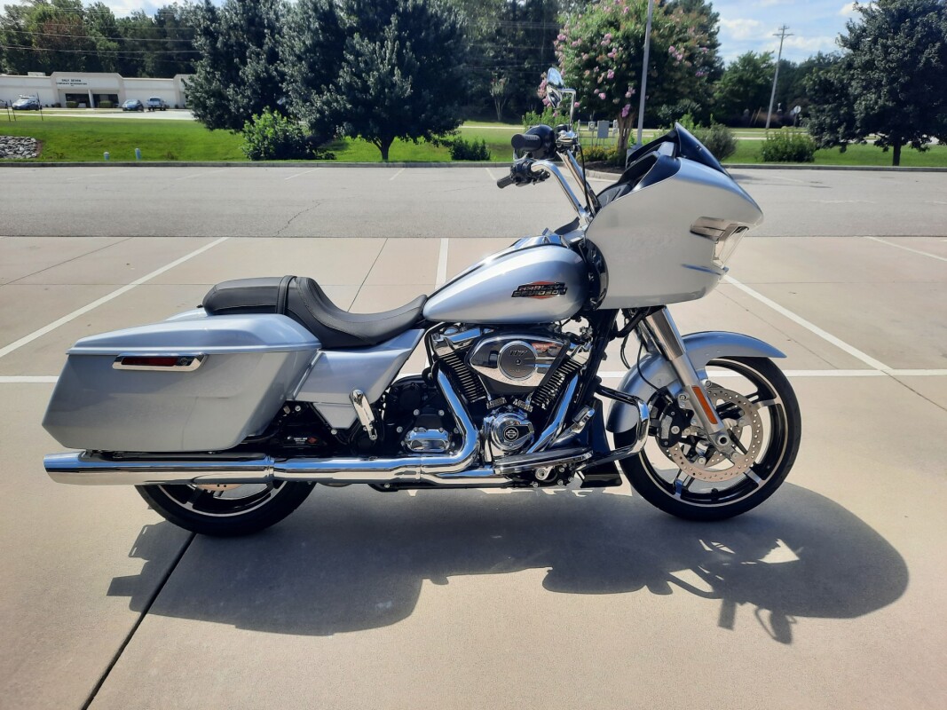 2025 Harley-Davidson Road Glide Atlas Silver Metallic - Photo 5