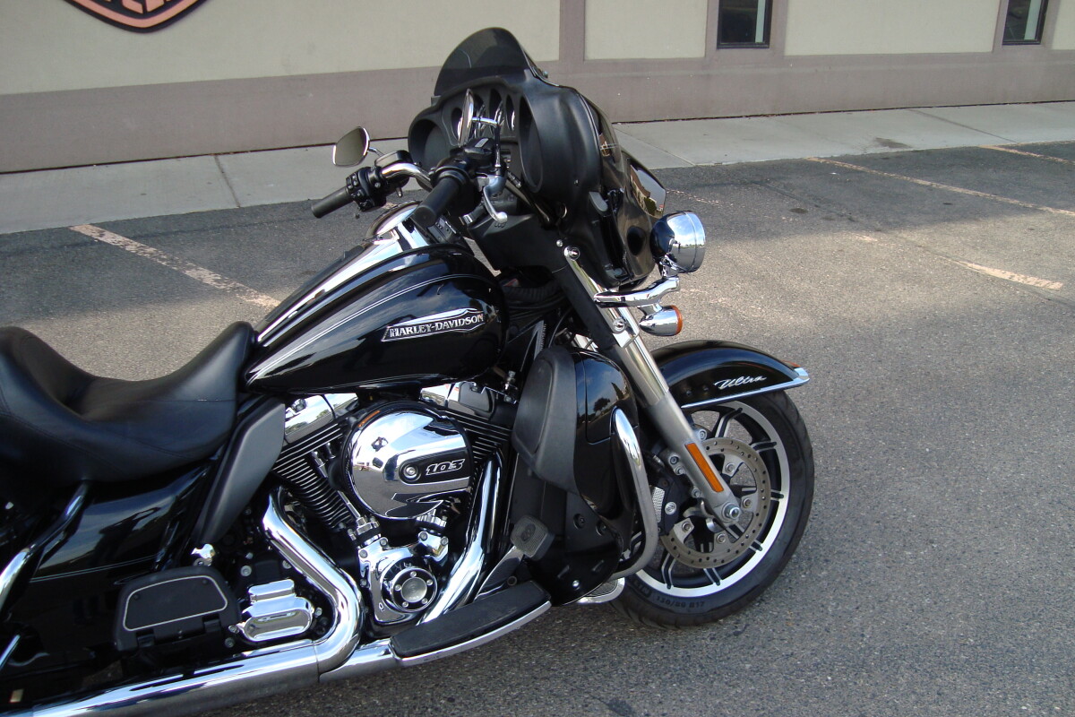 2014 Harley-Davidson Electra Glide Ultra Classic Vivid Black - Photo 10