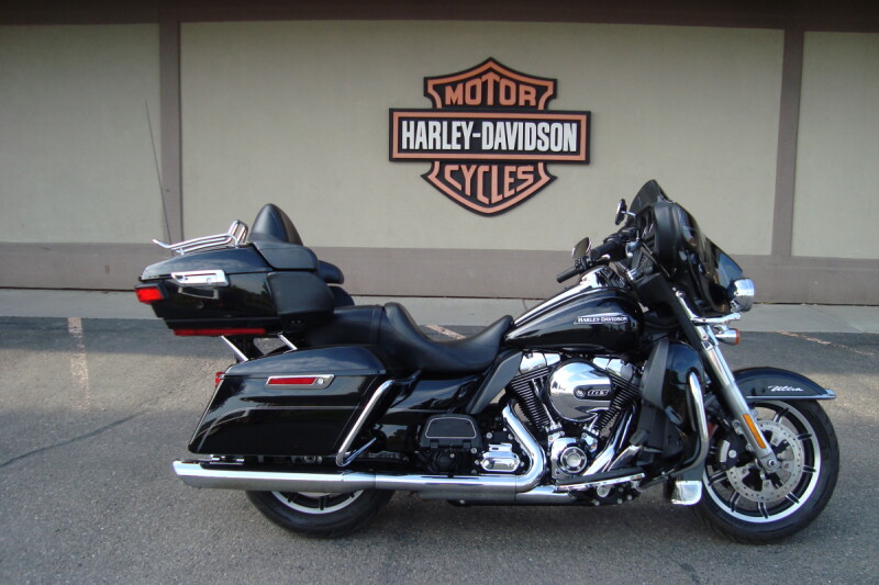 2014 Harley-Davidson® Electra Glide® Ultra Classic® Vivid Black