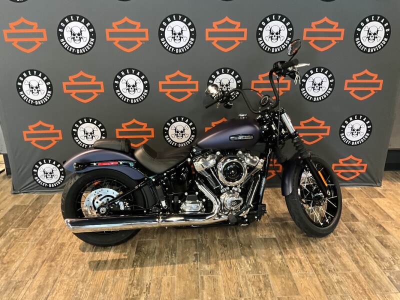 FXBB 2025 Street Bob™