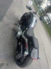 2025 Harley-Davidson® Breakout™ thumb 1