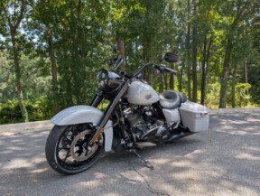 FLHRXS 2025 Road King™ Special thumb 1