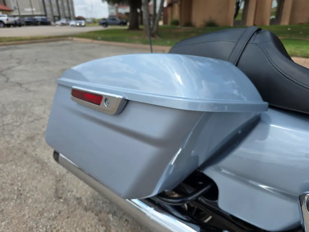 2023 Harley-Davidson Road Glide - Photo 9