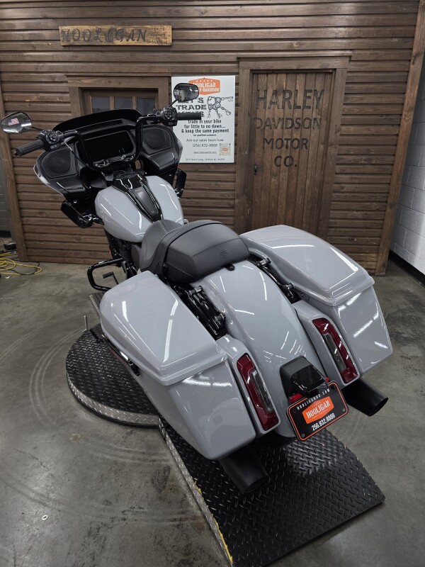 2025 Harley-Davidson Road Glide BILLIARD GRAY/BLK TRIM - Photo 4