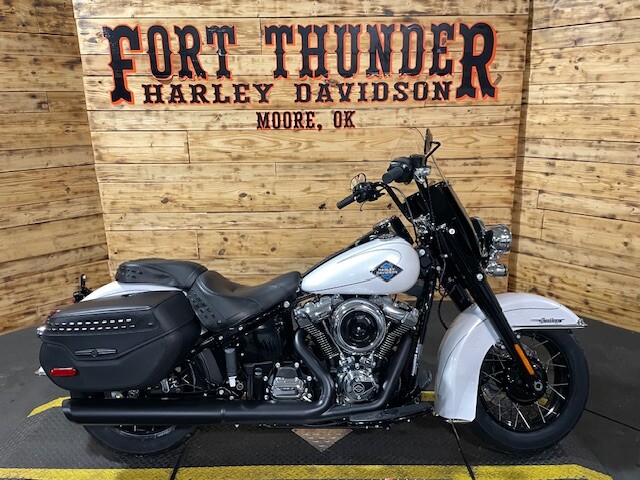 Harley-Davidson Heritage Classic 2025 FLHC WHITE ONYX PRL