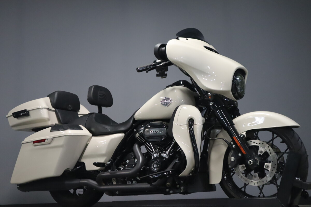 2022 Harley-Davidson Street Glide Special FLHXS - Photo 2