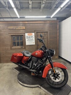 2025 Harley-Davidson Road King Special WHISKEY FIRE/BLACK TRIM - Photo 6