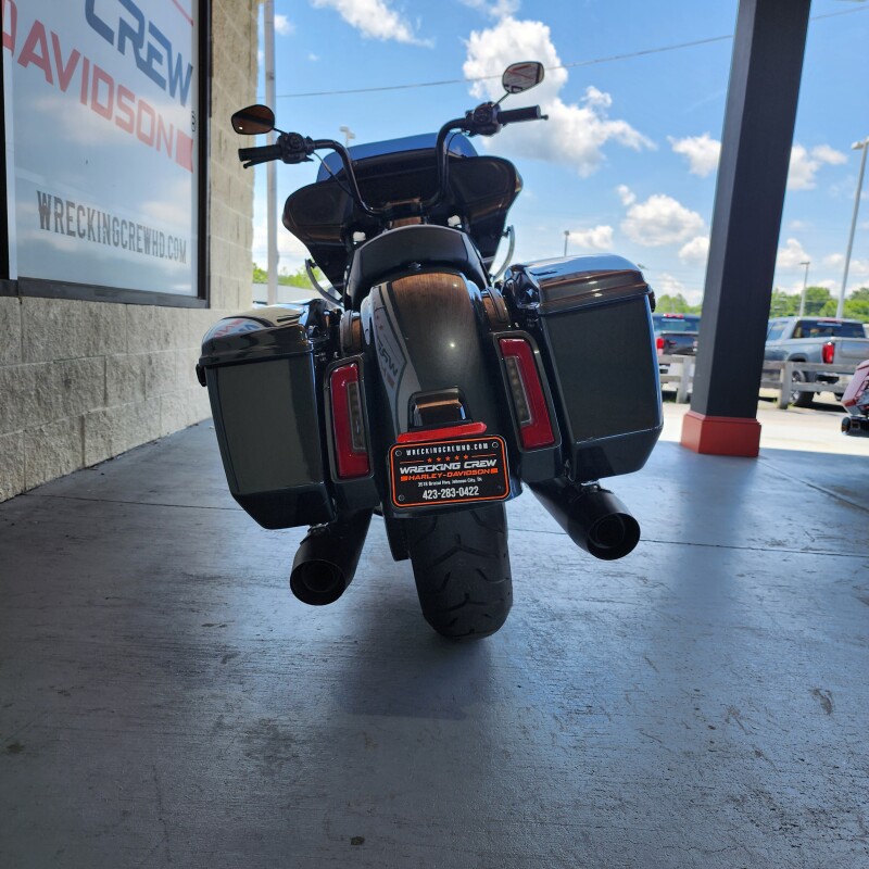 2025 Harley-Davidson Road Glide - Photo 10