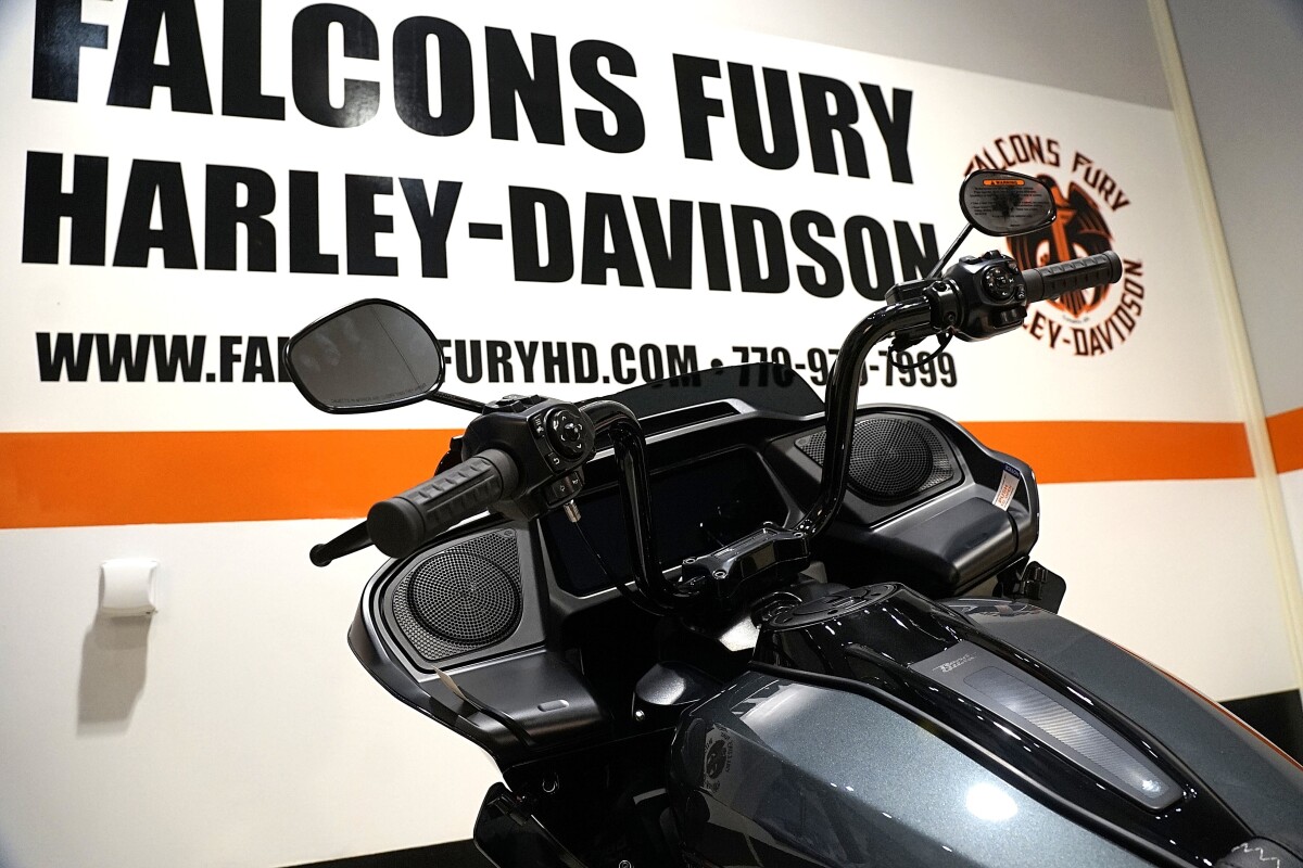 Road Glide - Photo 7