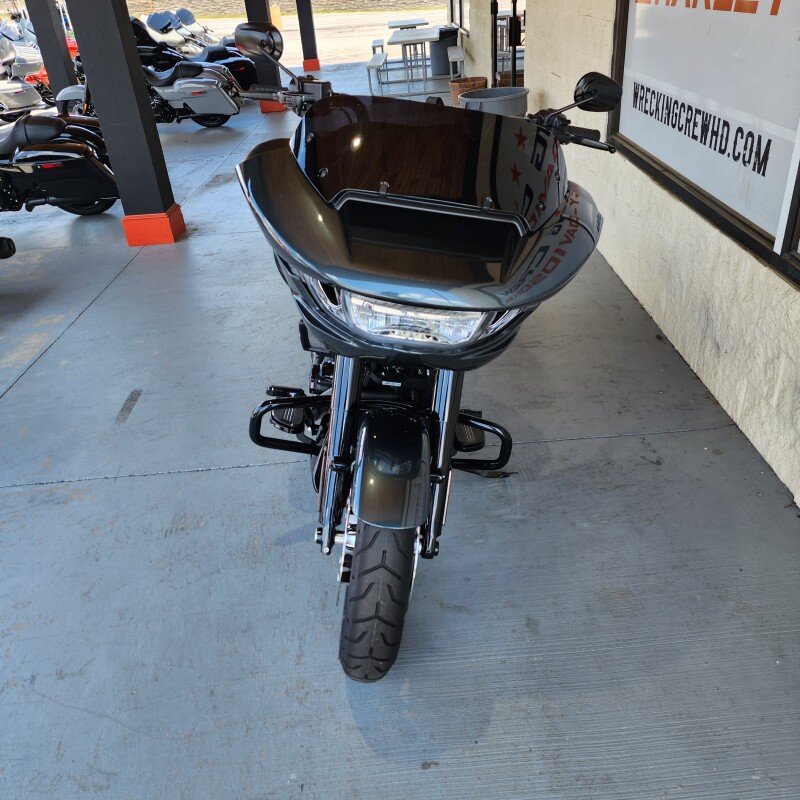 2025 Harley-Davidson Road Glide - Photo 2