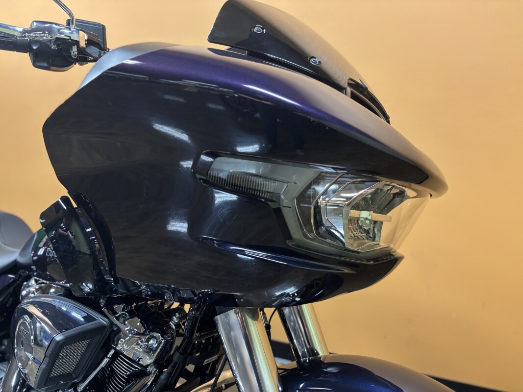 FLTRX 2025 Road Glide - Photo 4