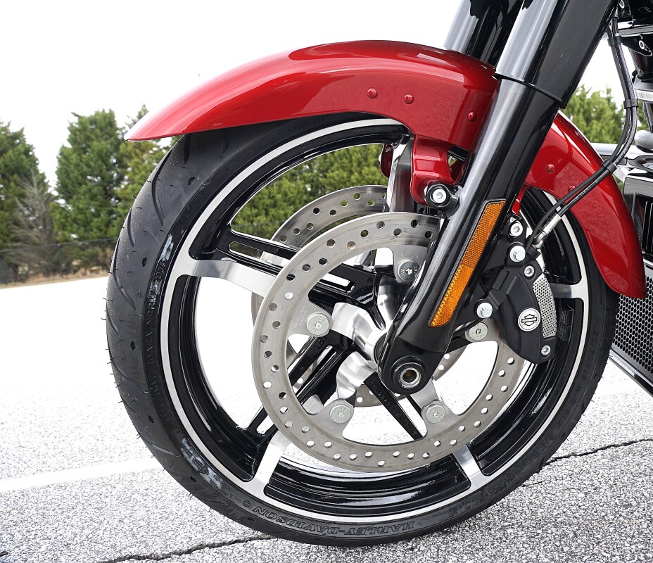 Road Glide - Photo 2