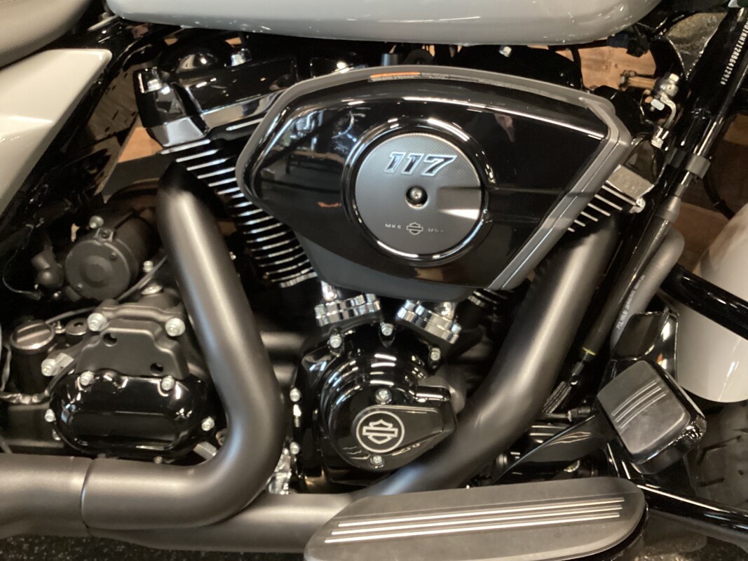 2025 Harley-Davidson Road Glide Billiard Gray - Black Finish FLTRX - Photo 8