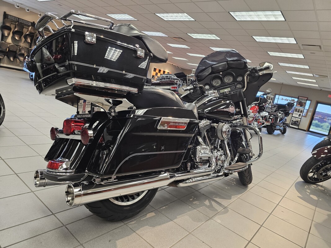 FLHTC 2009 Electra Glide Classic - Photo 8
