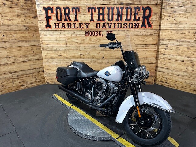 Harley-Davidson Heritage Classic 2025 FLHC WHITE ONYX PRL - Photo 3