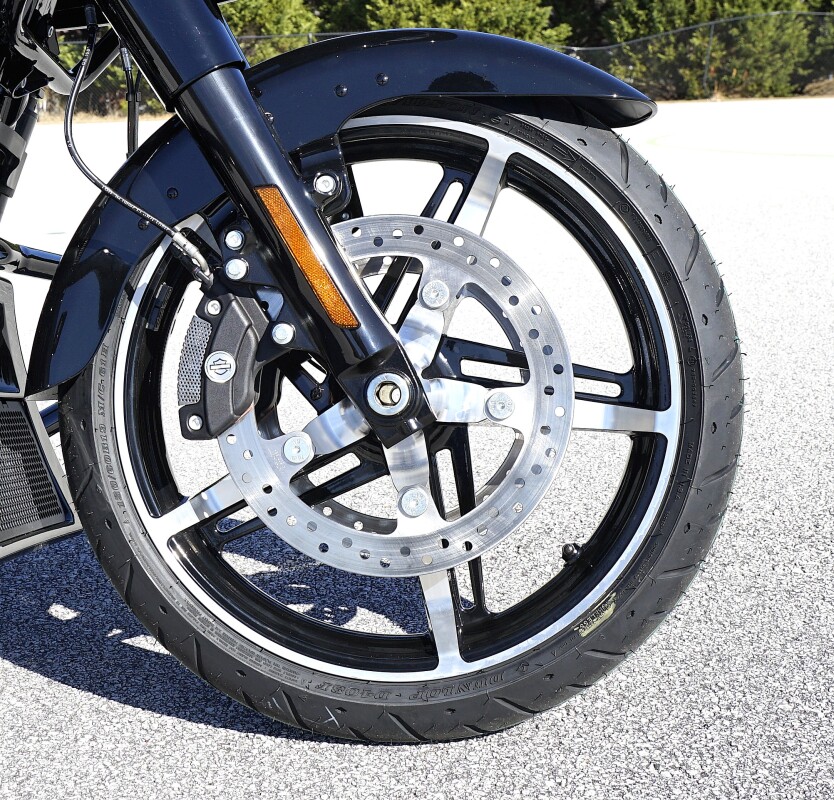Road Glide - Photo 2