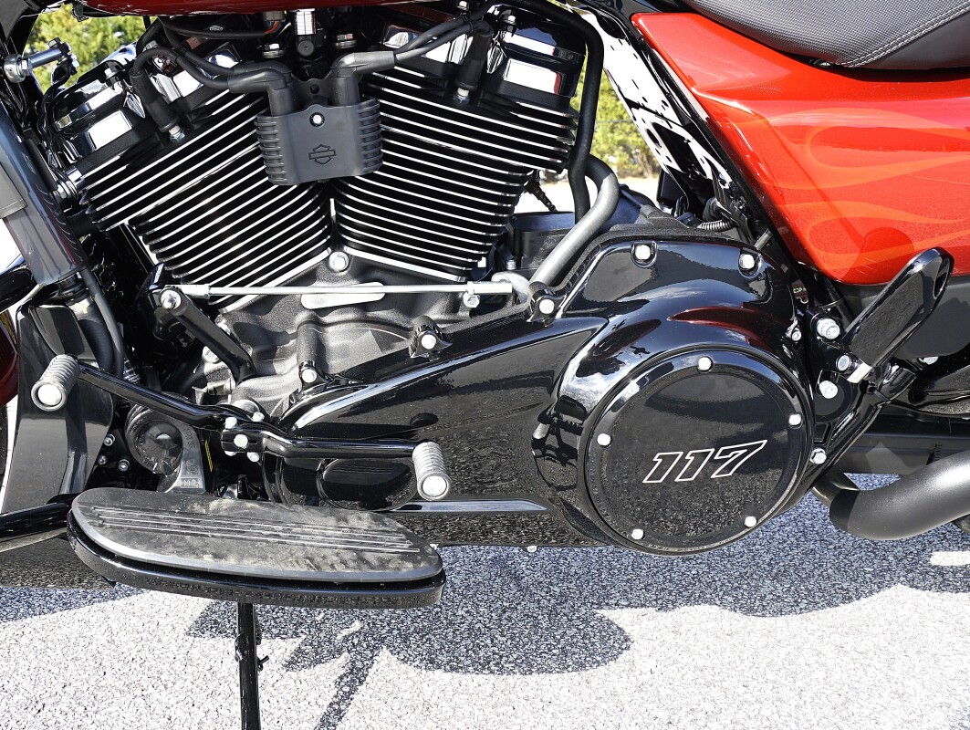 Road Glide - Photo 4