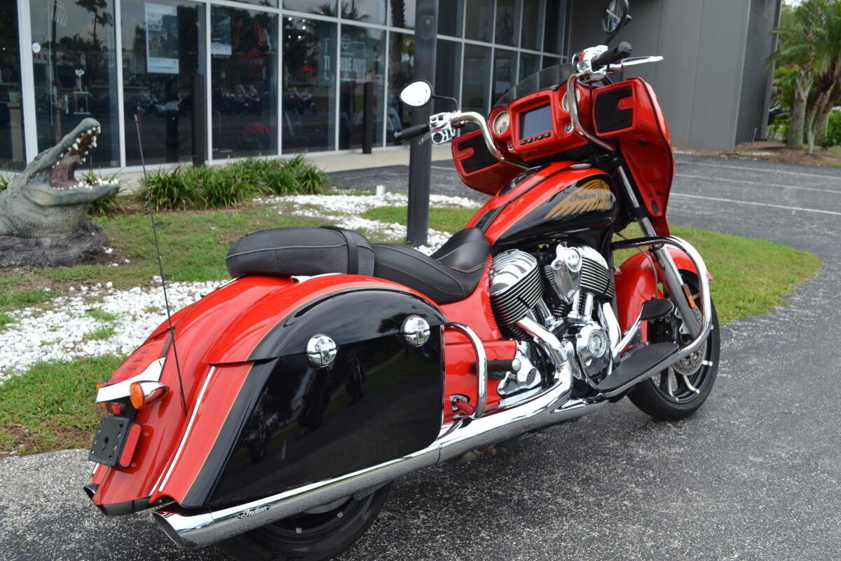 2017 Indian Motorcycle Chieftain Limited Wildfire Red / Thunder Black - Photo 6