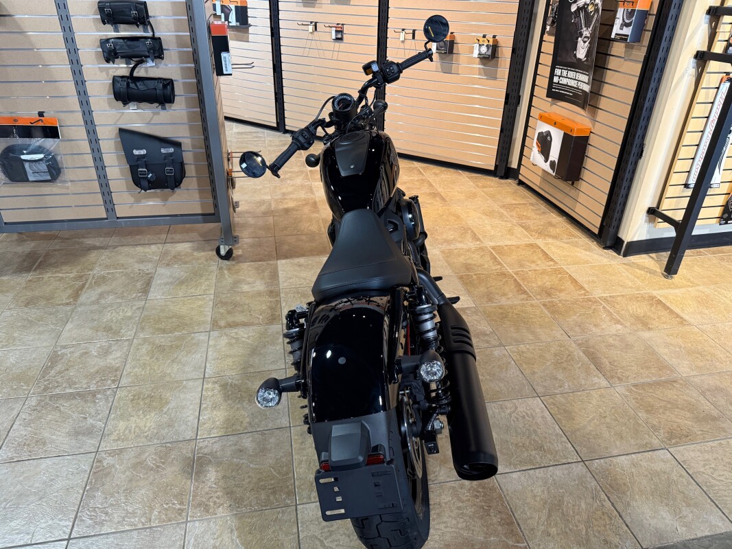 2025 Harley-Davidson Nightster Vivid Black - Photo 3