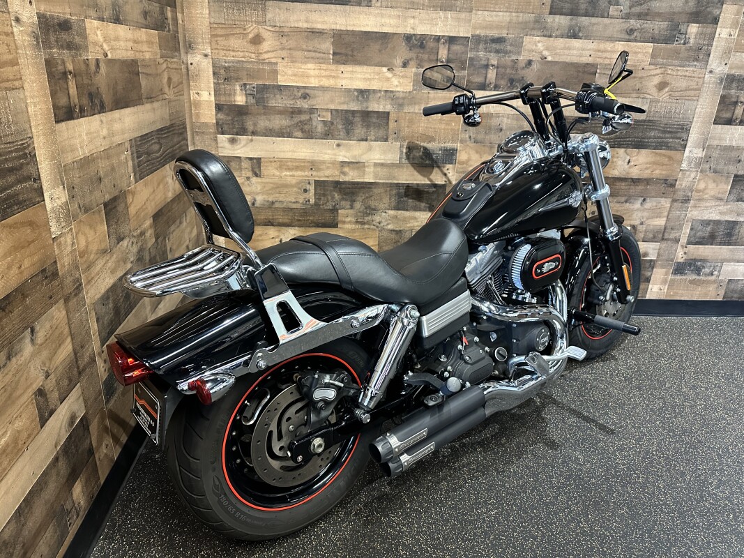 2012 Harley-Davidson Fat Bob Vivid Black FXDF - Photo 2