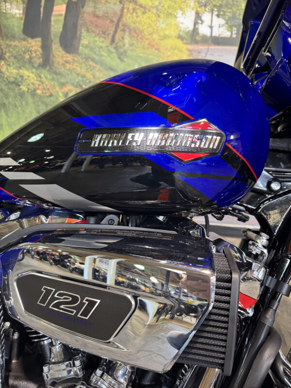 2025 Harley-Davidson CVO Street Glide - Photo 3