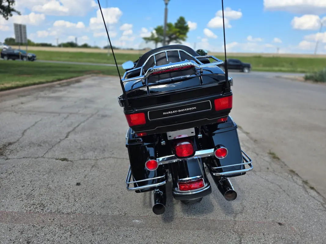 2011 Harley-Davidson Electra Glide Ultra Limited - Photo 6
