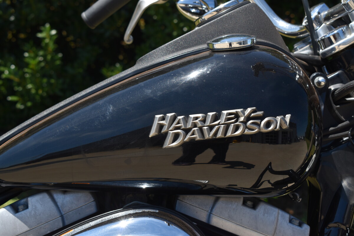 2010 Harley-Davidson Street Bob | Pre-Owned Cruiser - Photo 10