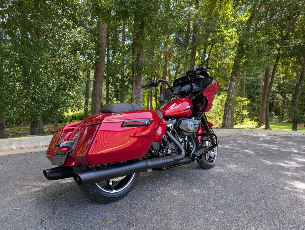 FLTRX 2025 Road Glide - Photo 3