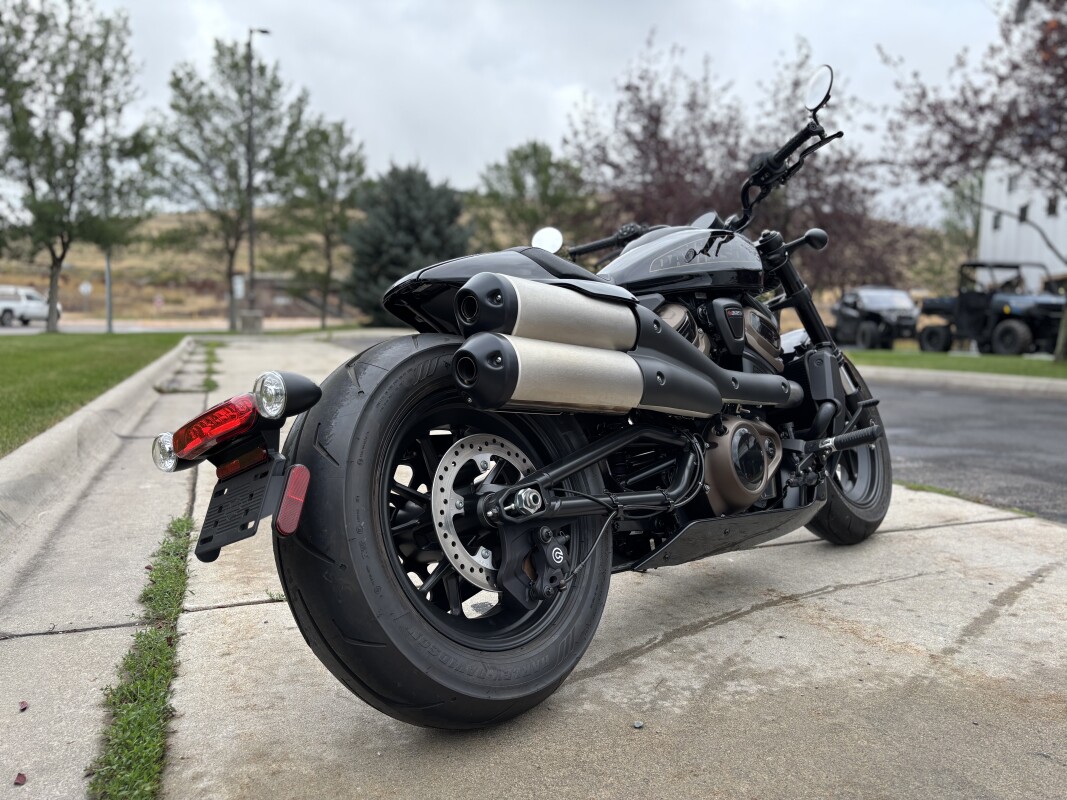 2024 Harley-Davidson Sportster S Vivid Black - Photo 2