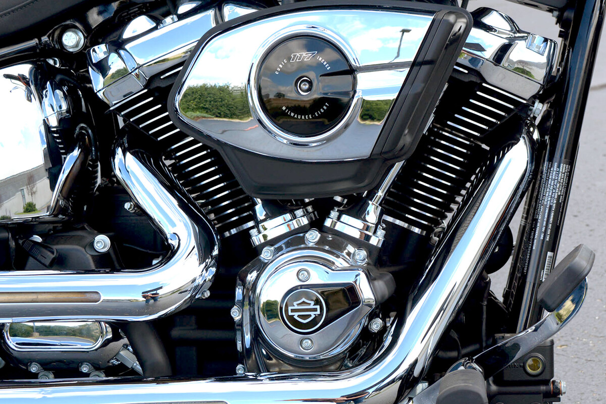 2025 Harley-Davidson Breakout Vivid Black - Photo 8