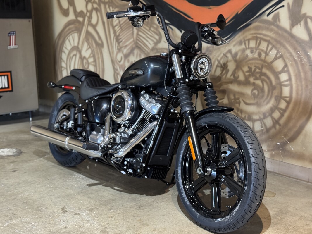 FXBB 2025 Street Bob - Photo 3