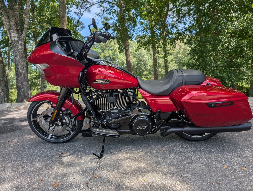 FLTRX 2025 Road Glide - Photo 9