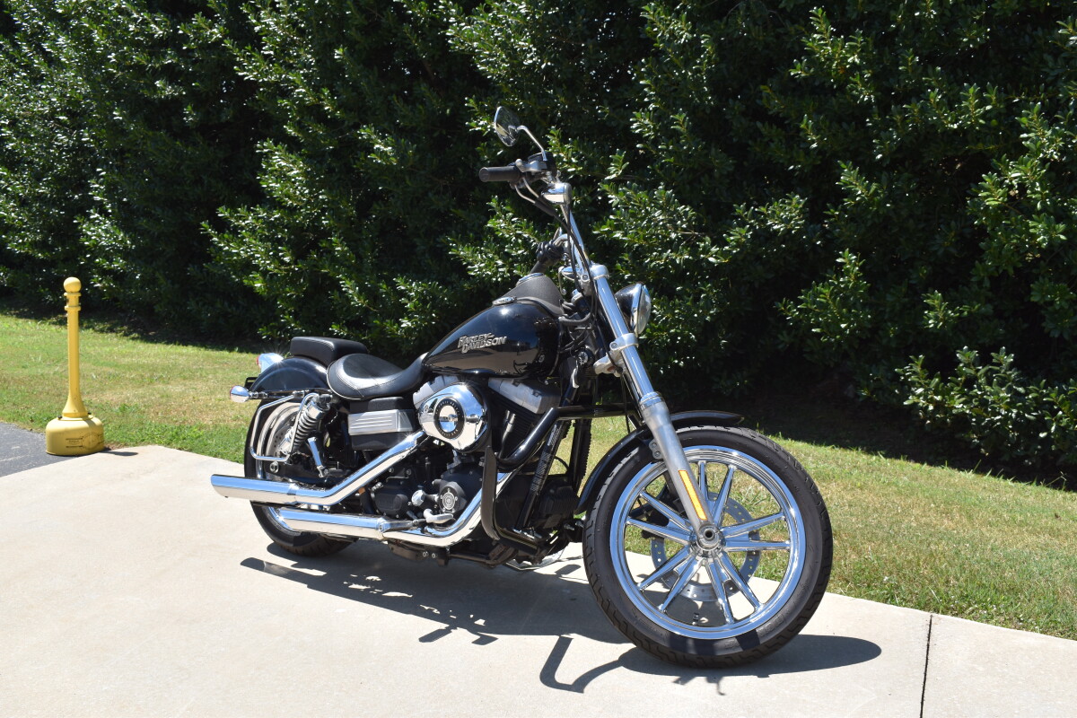 2010 Harley-Davidson Street Bob | Pre-Owned Cruiser - Photo 2
