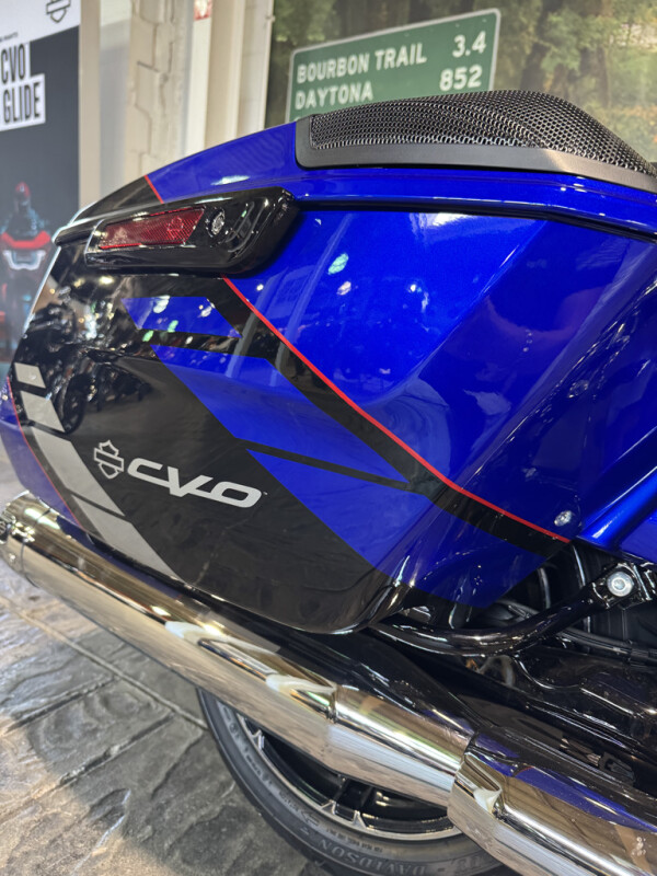 2025 Harley-Davidson CVO Street Glide - Photo 9